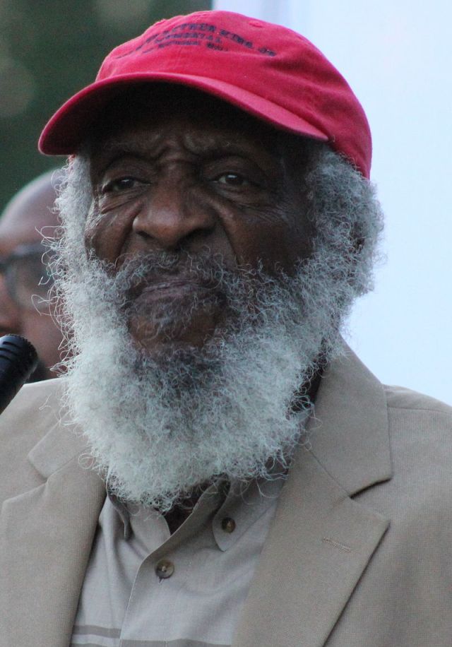 Dick_Gregory_2015